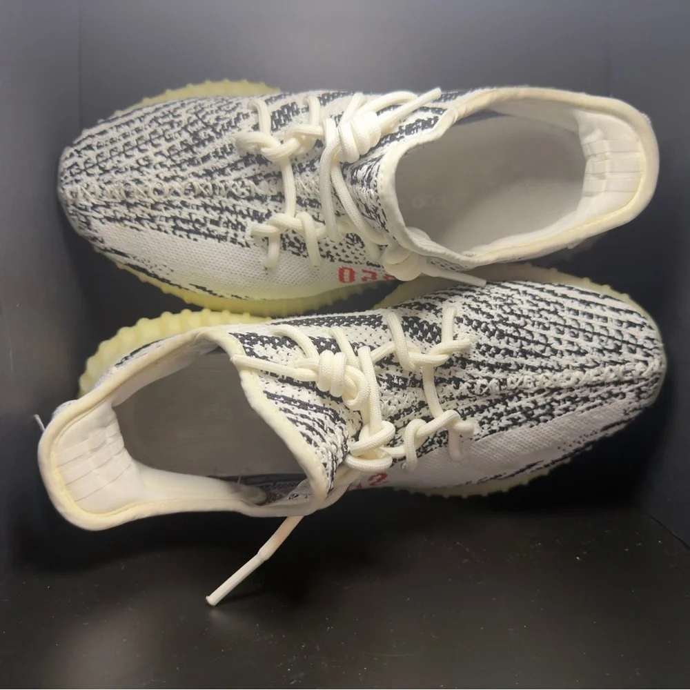 adidas Zebra Pattern Yeezy Boost 350 - Picture 8 of 10